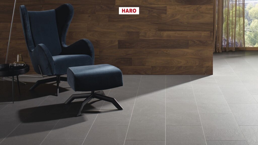 535629_haro_wall_patagonia_american_walnut_river_brushed_qv.jpg