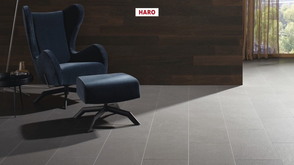 535631_haro_wall_patagonia_african_oak_lake_heavy_brushed_qv.jpg