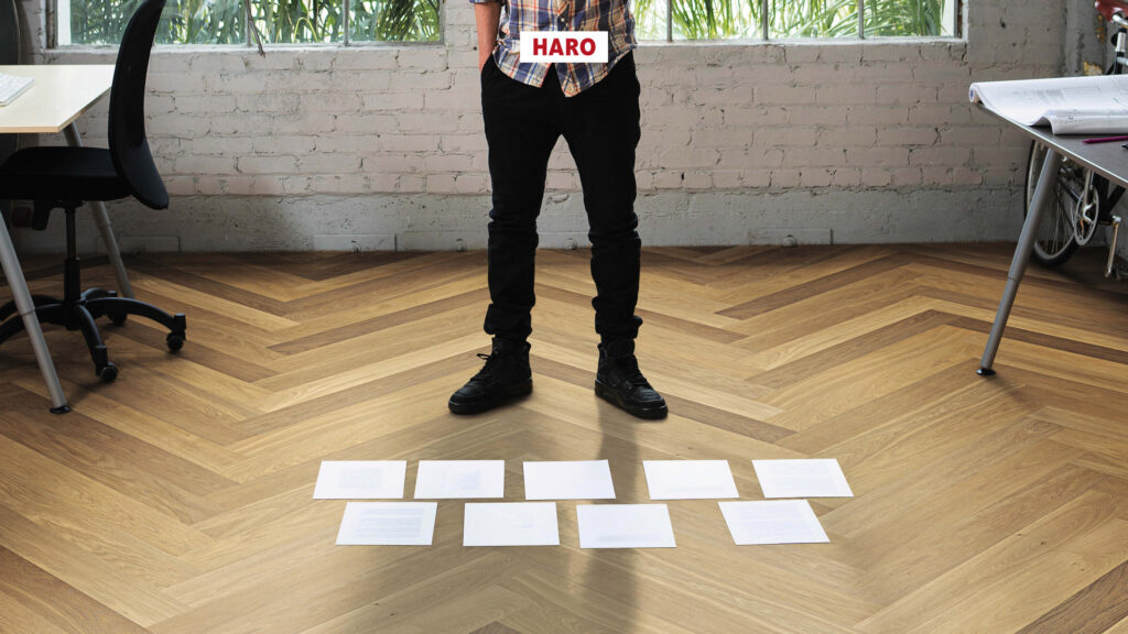 540183_haro_parquet_strip_prestige_fumed_oak_invisible_markant_brushed_int.jpg